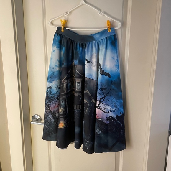 BlackMilk Hide and Freak Haunted House Skirt Fleece Lined Halloween - Picture 1 of 12